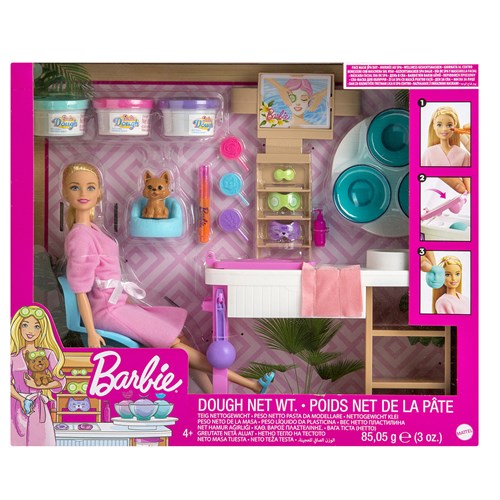 Barbie yüz bakımı yapıyor