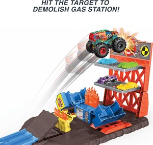 Hotwheels Monster Trucks Patlama İstasyonu Oyun Seti HFB12-Araba Garaj ve Setleri