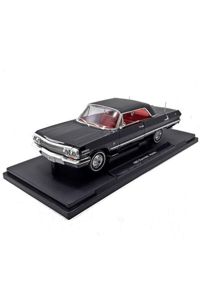 1:18 1963 Chevrolet Impala