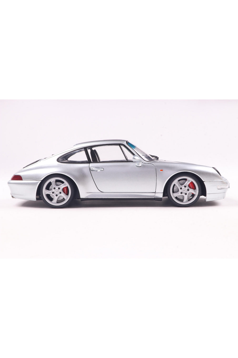 1:18 Porsche 911 (993) 4S 1996 (S1810103) Diecast Model Araba