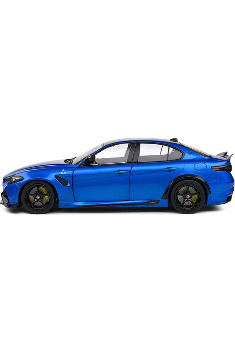 Alfa Romeo Giulia GTA 2022 Mavi