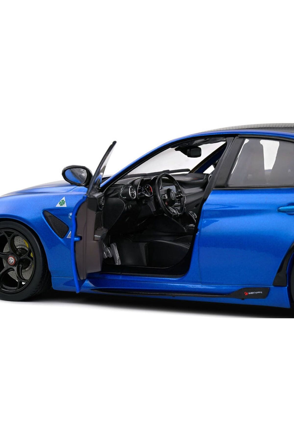 Alfa Romeo Giulia GTA 2022 Mavi