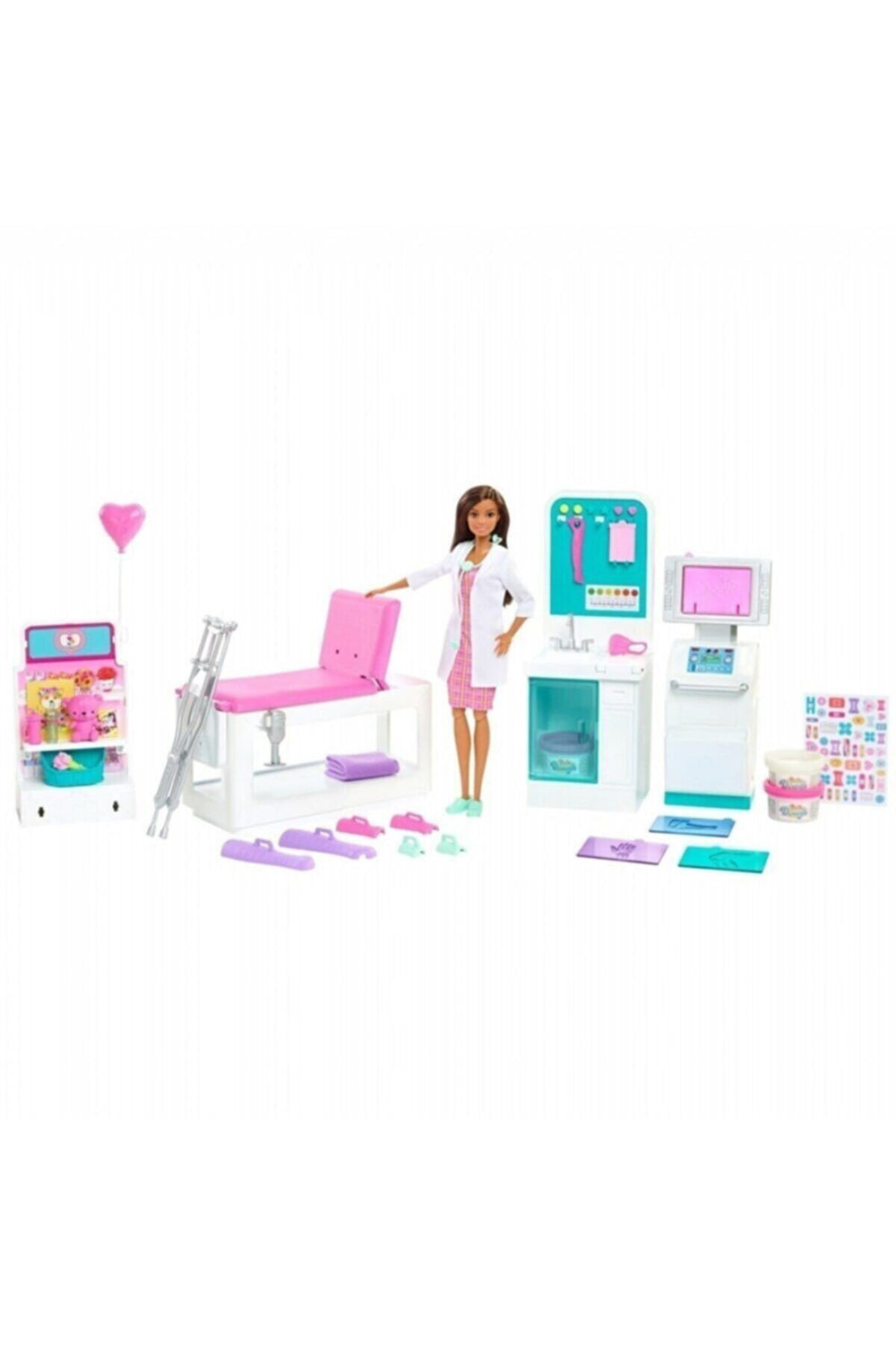 Barbie'nin Polikliniği Oyun Seti GTN61