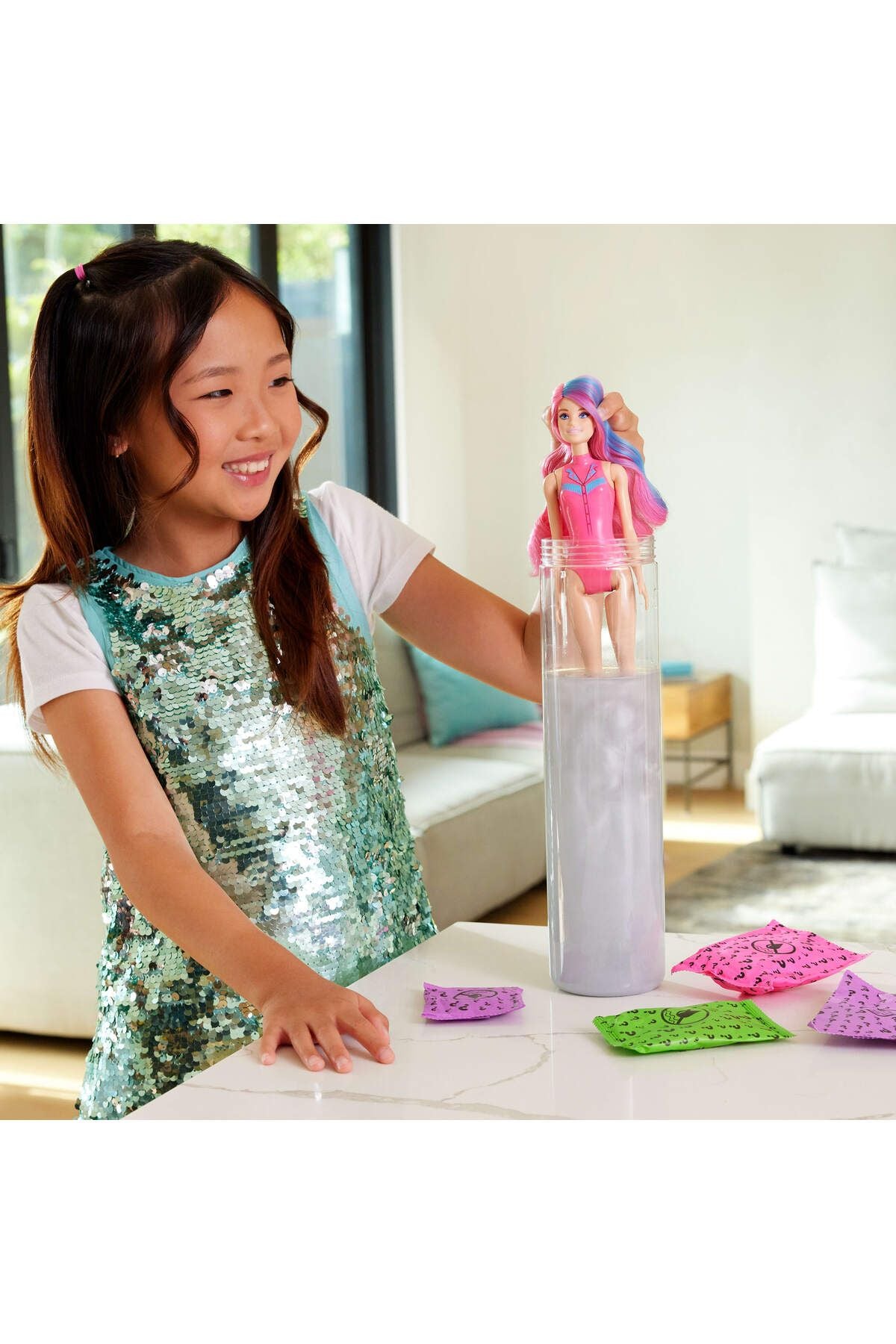 Color Reveal™ - Renk Değiştiren Sürpriz Barbie Disco Star Serisi | JCP01