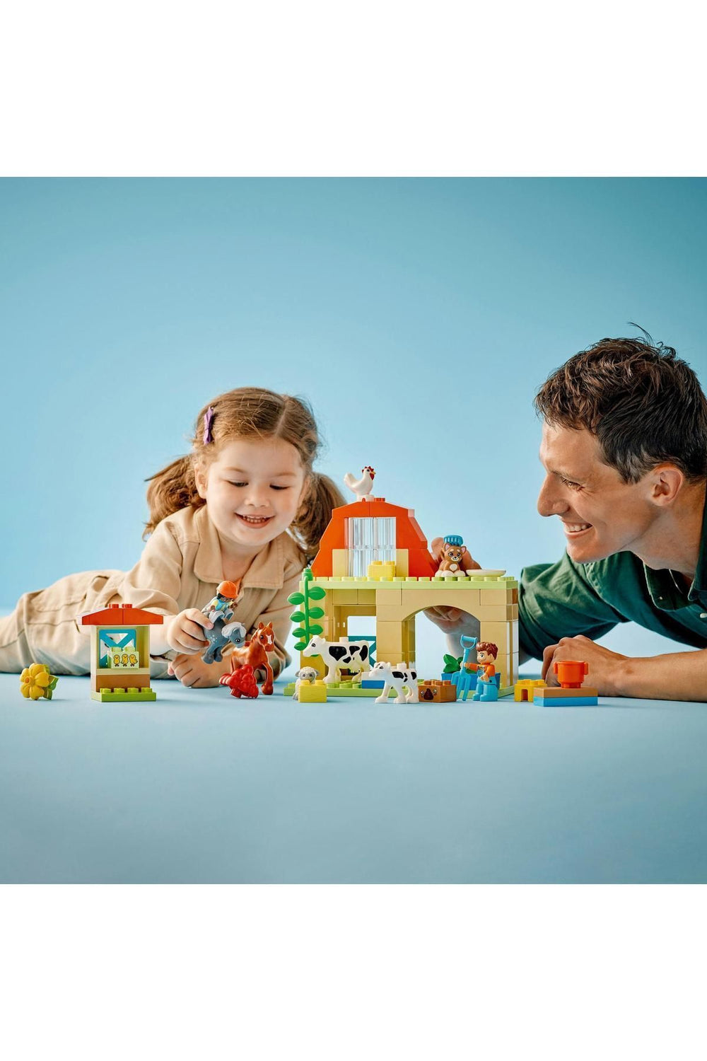 ® DUPLO® Kasabası Çiftlikte Hayvanların Bakımı 10416- 2 Yaş ve Üzeri İçin Yapım Seti (74 Parça)