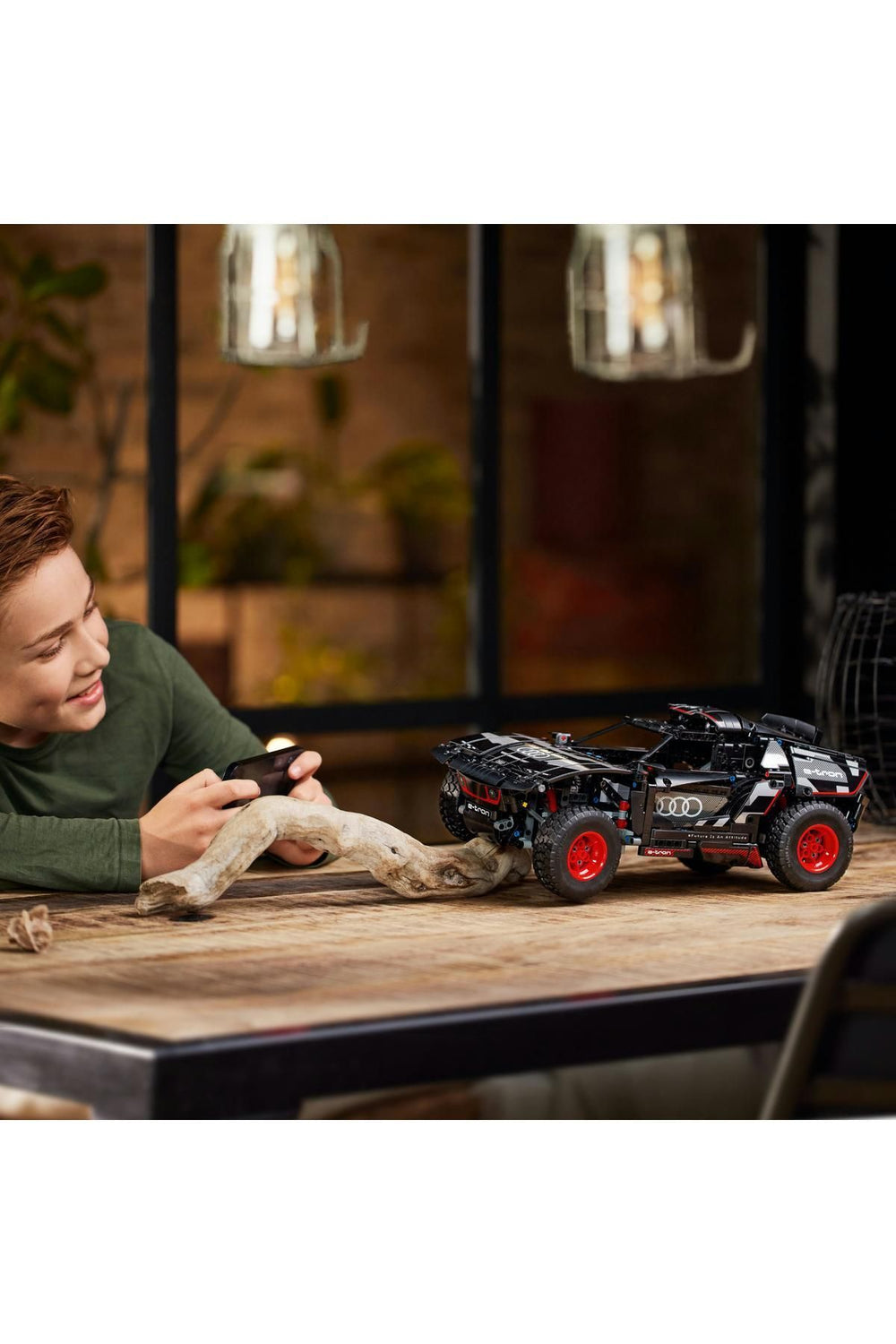 Gfcs 42160 Audi Rs Q E-tron (914 Parça) gextr 1022830