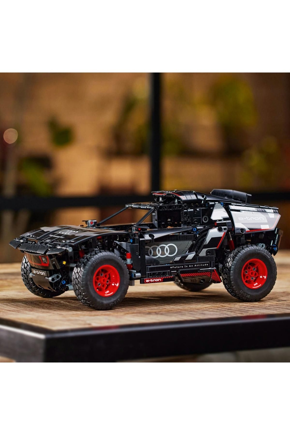 Gfcs 42160 Audi Rs Q E-tron (914 Parça) gextr 1022830