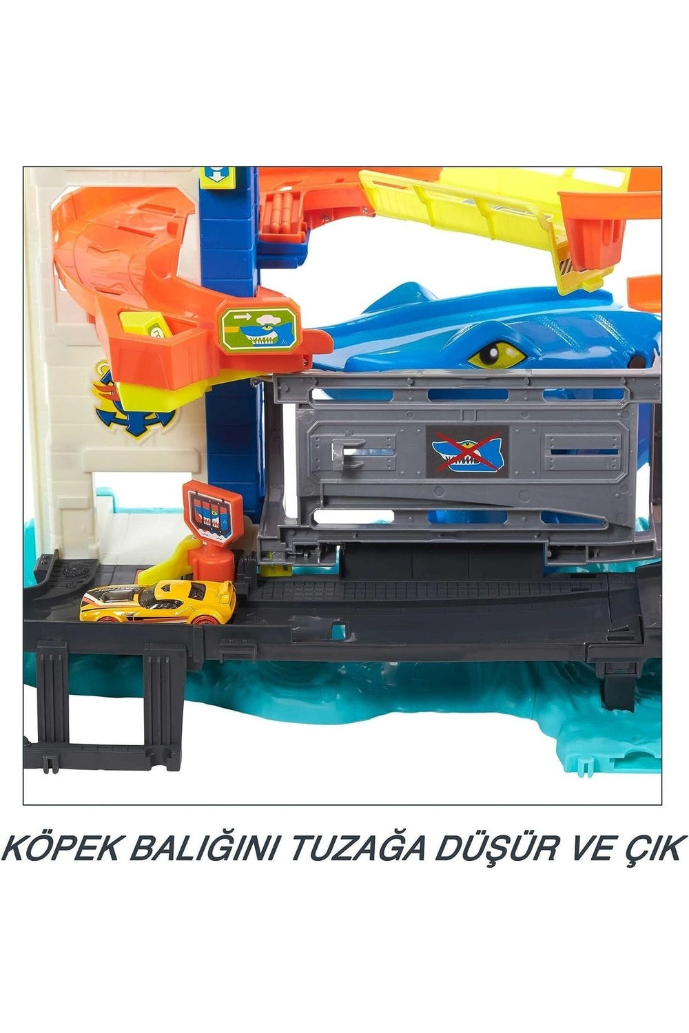 Hot Wheels City Köpek Balığından Kaçış HDP06