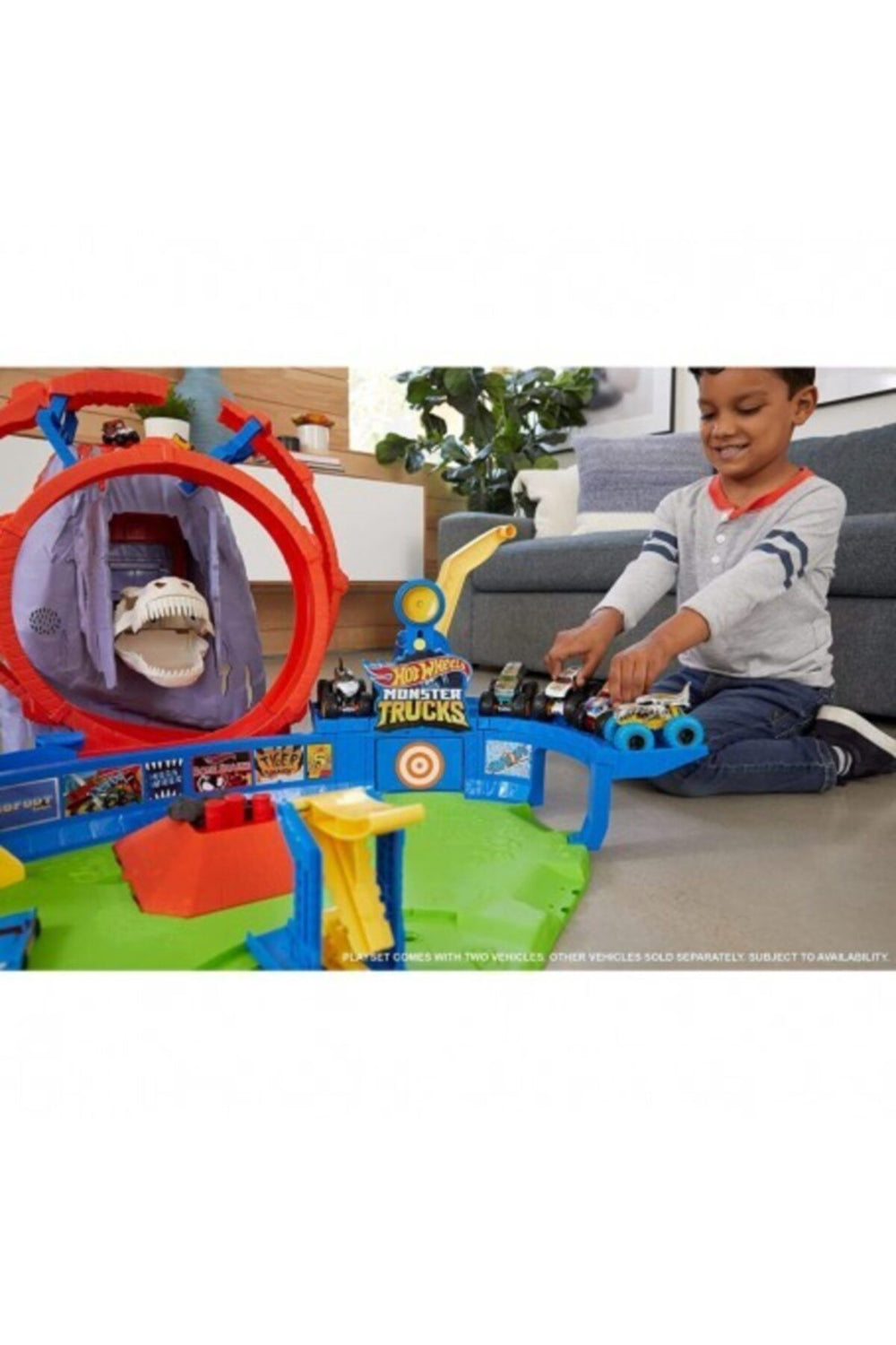 HOT WHEELS Monster Trucks Volkanik Alanda Macera Oyun Seti Gyl14