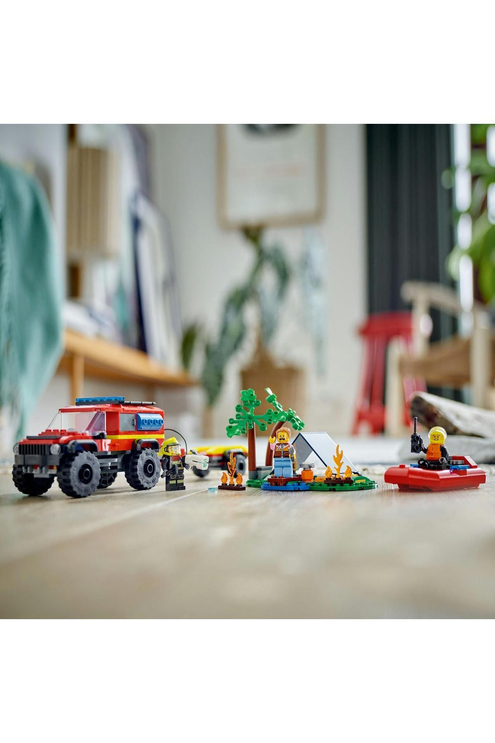 LEGO ® City 4x4 Kurtarma Botlu İtfaiye Kamyonu 60412 -  Yaratıcı Oyuncak Yapım Seti (301 Parça)