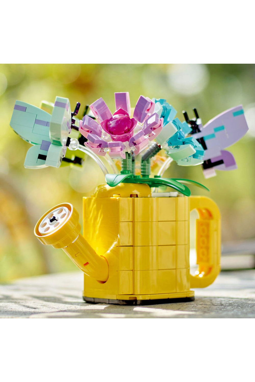 LEGO ® Creator Sulama Kabında Çiçekler 31149 -  3’ü 1 Arada Yaratıcı Oyuncak Yapım Seti (420 Parça)