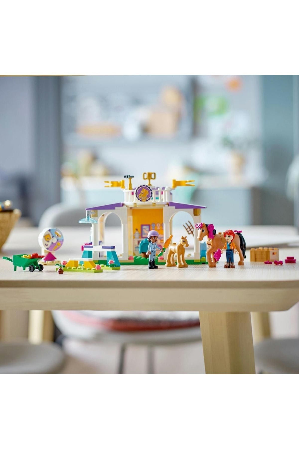 LEGO ® Friends At Eğitimi 41746 - 4 Yaş Ve Üzeri Çocuklar Için 2 Mini Bebek Ve 2 At Figürü Içer