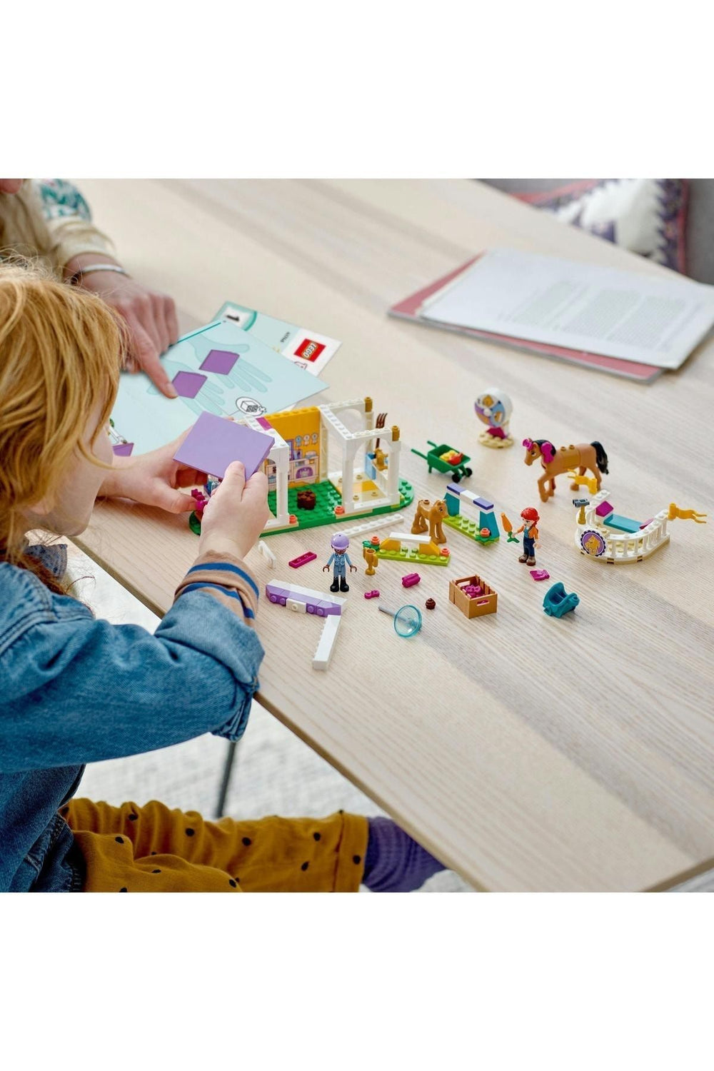 LEGO ® Friends At Eğitimi 41746 - 4 Yaş Ve Üzeri Çocuklar Için 2 Mini Bebek Ve 2 At Figürü Içer