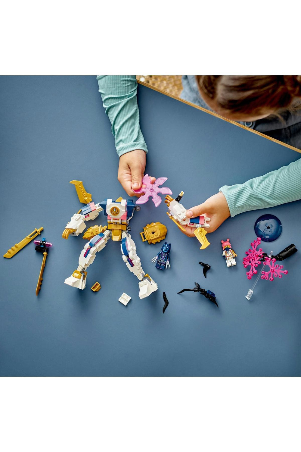 LEGO ® NINJAGO® Sora’nın Teknoloji Elementi Robotu Oyuncağı 71807 (209 Parça)