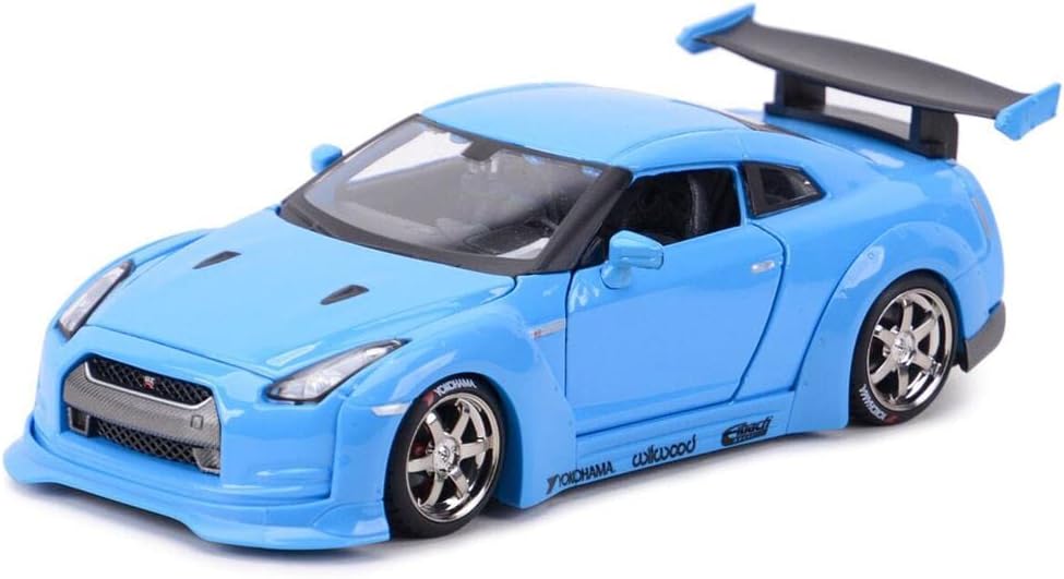 Maisto 1/24 Nissan GT-R Mavi