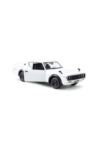MAY 31528 Maisto 1/24 1973 Nissan Skyline 2000GT-R KPGC110 -Necotoys