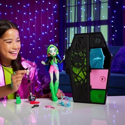 Monster High Gizemli Arkadaşlar Oyun Seti S3 Neon Frights Ghoulia HNF81