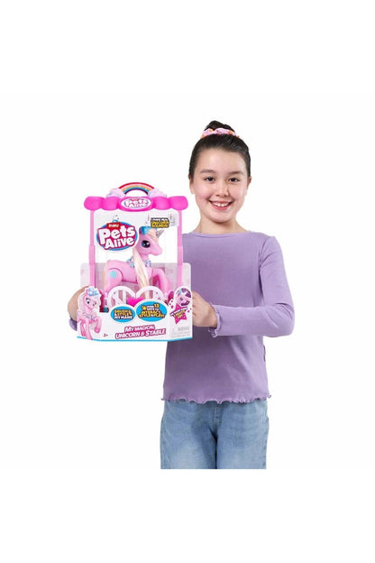 Pets Alive Sesli Ve Işıklı Sihirli Unicorn & Ahır Oyun Seti