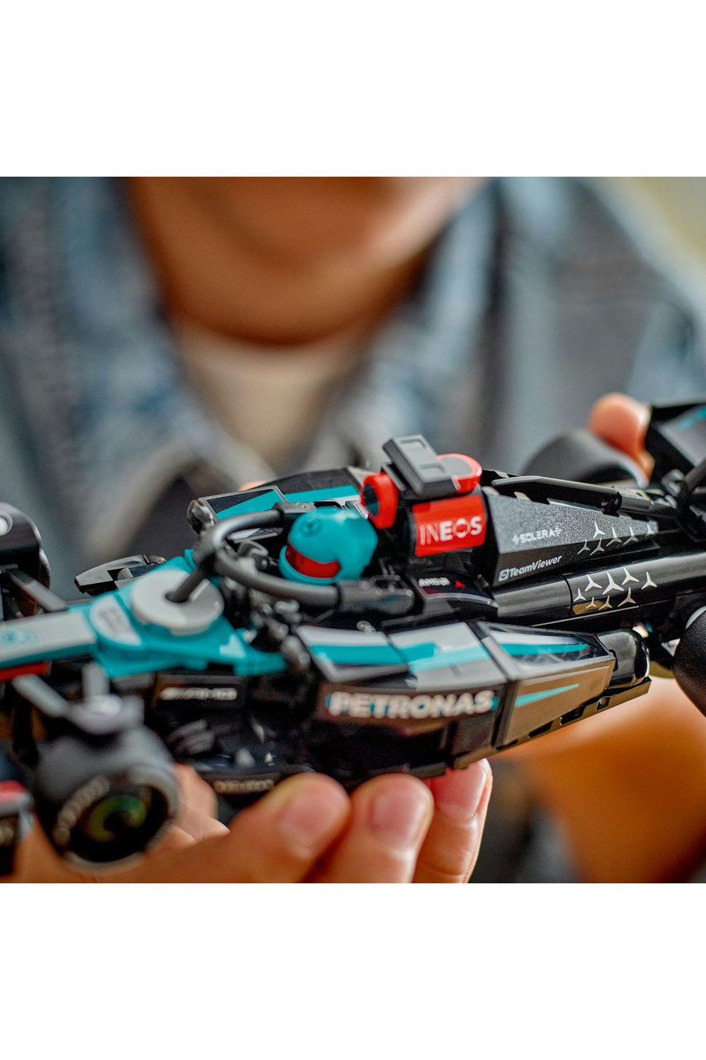® Speed Champions Mercedes-AMG F1® W15 Yarış Arabası 77244 - 10+ Oyuncak Yapım Seti (267 Parça)