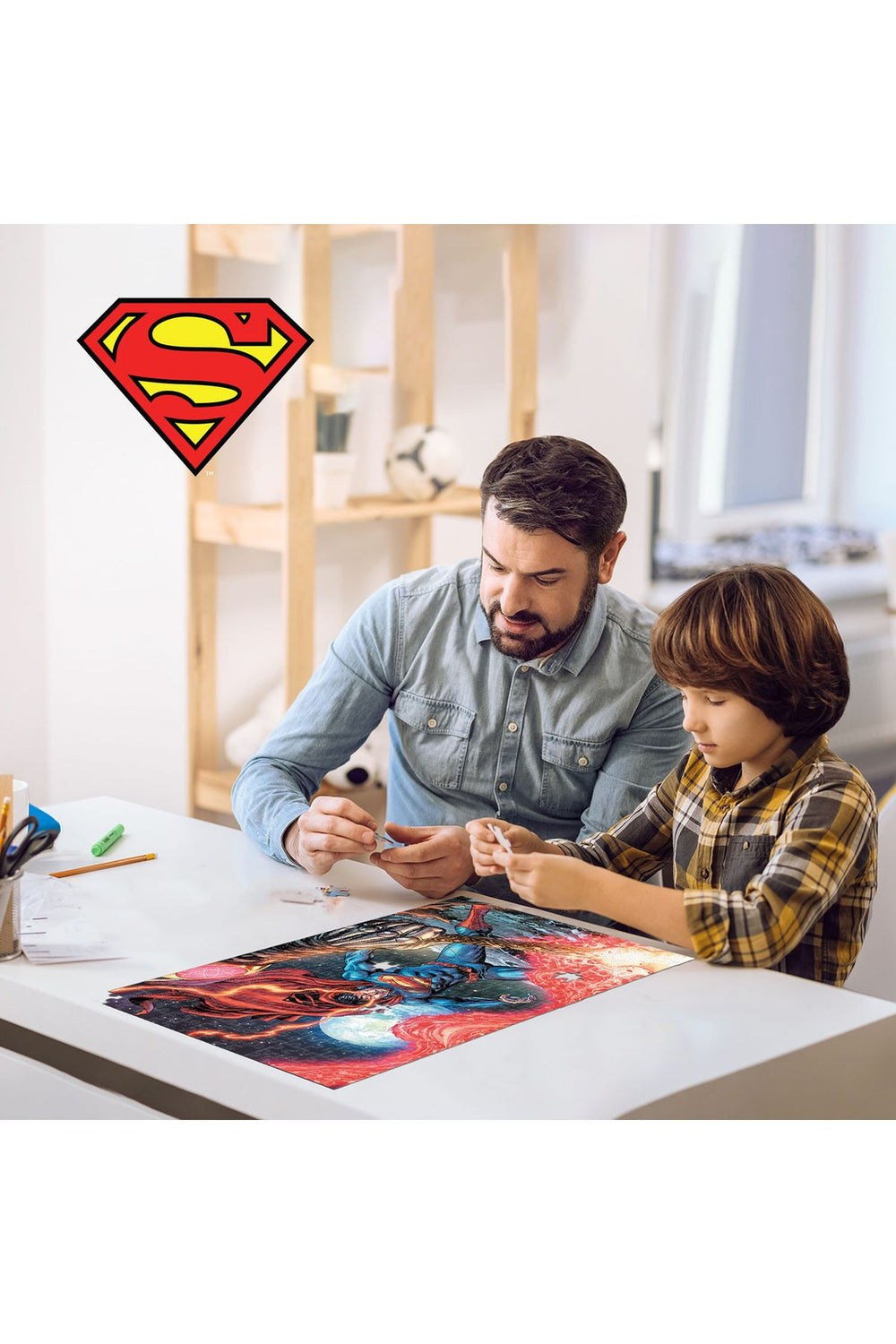 Superman 300 Parça Puzzle 35591 - Metal Kutu
