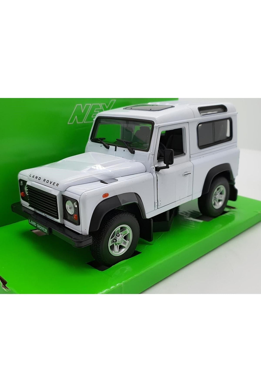 WELLY 1:24 Land Rover Defender